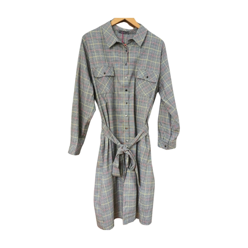 Plus-size grey, yellow & pink plaid shirt dress, long sleeves snaps. size 16/18
